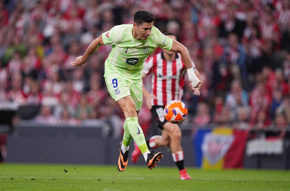 天空体育：莫拉塔左腿内收肌损伤，预计将伤停4至6周